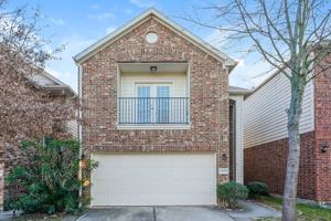 featured image of 17115 Amarose Dr