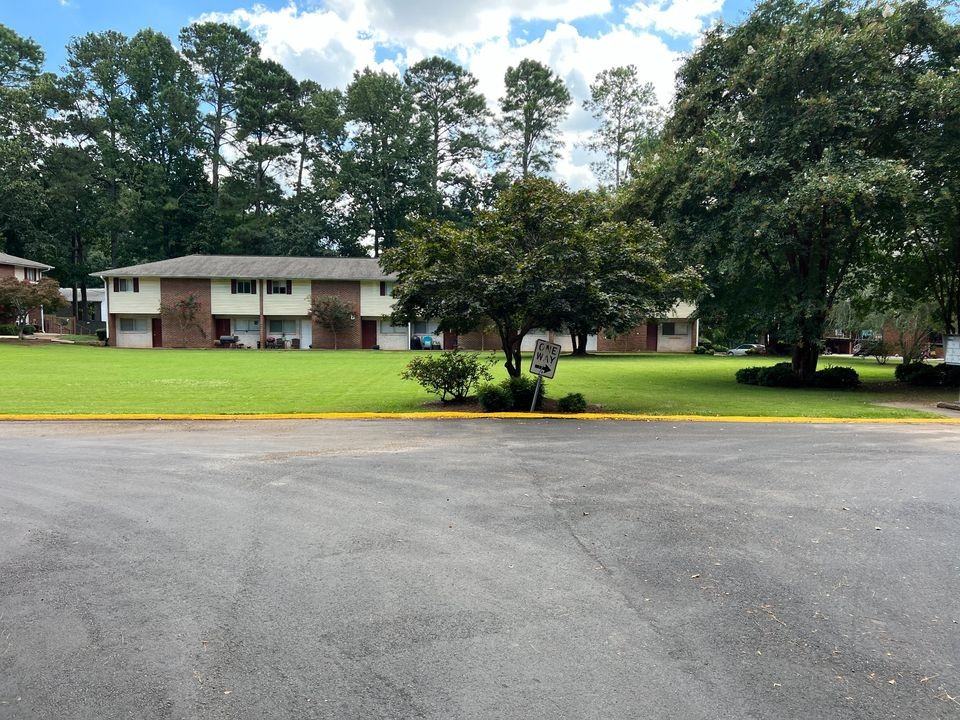 4077 Pine Valley Rd #B6 - Photo 3 of 4