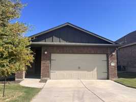 featured image of 1513 Carlene Pruett St #1