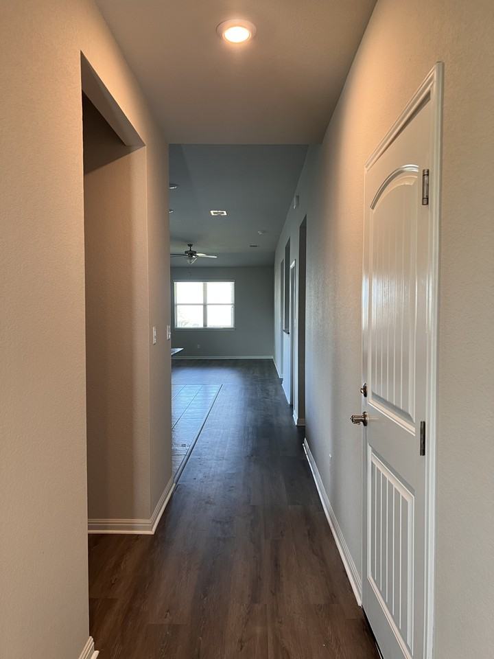 1513 Carlene Pruett St #1 - Photo 4 of 26