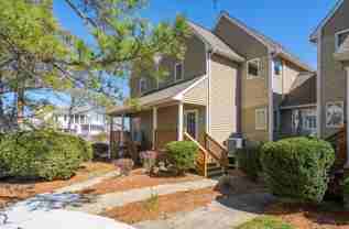 539B Hudson Ave #1 - Photo 1 of 1