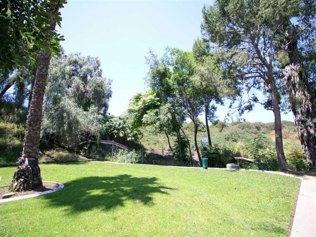 220 47th St - Photo 6 of 24