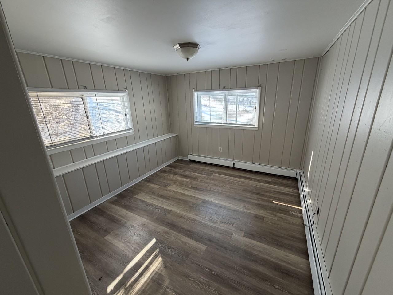 220 E Racine St #1 - Photo 7 of 10