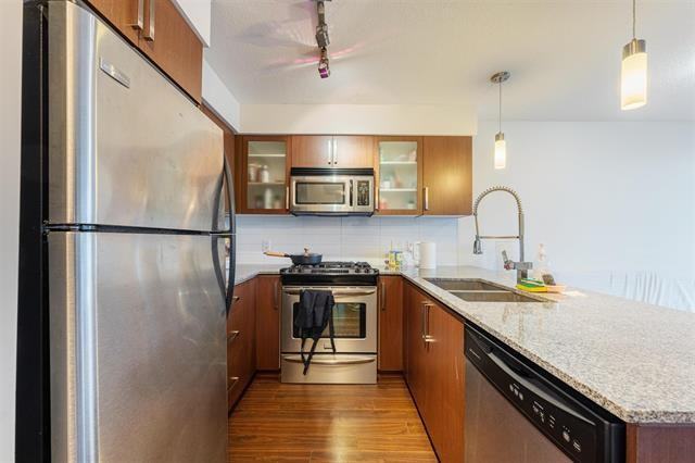 8068 Westminster Highway #512 - Photo 2 of 22