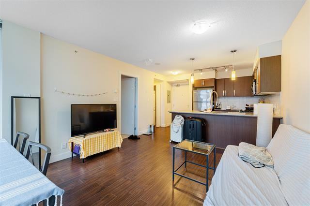 8068 Westminster Highway #512 - Photo 7 of 22