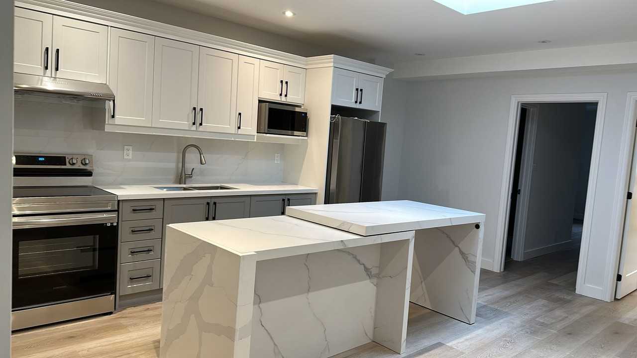 College St & Henry St - Photo 6 of 16