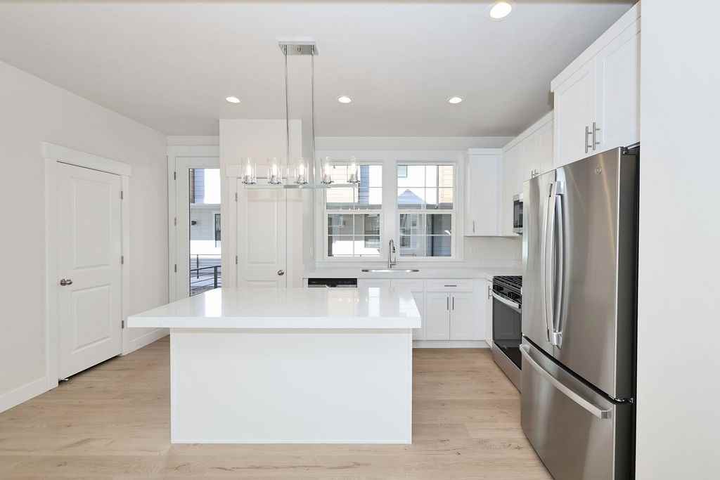 350 W California Dr - Photo 6 of 23