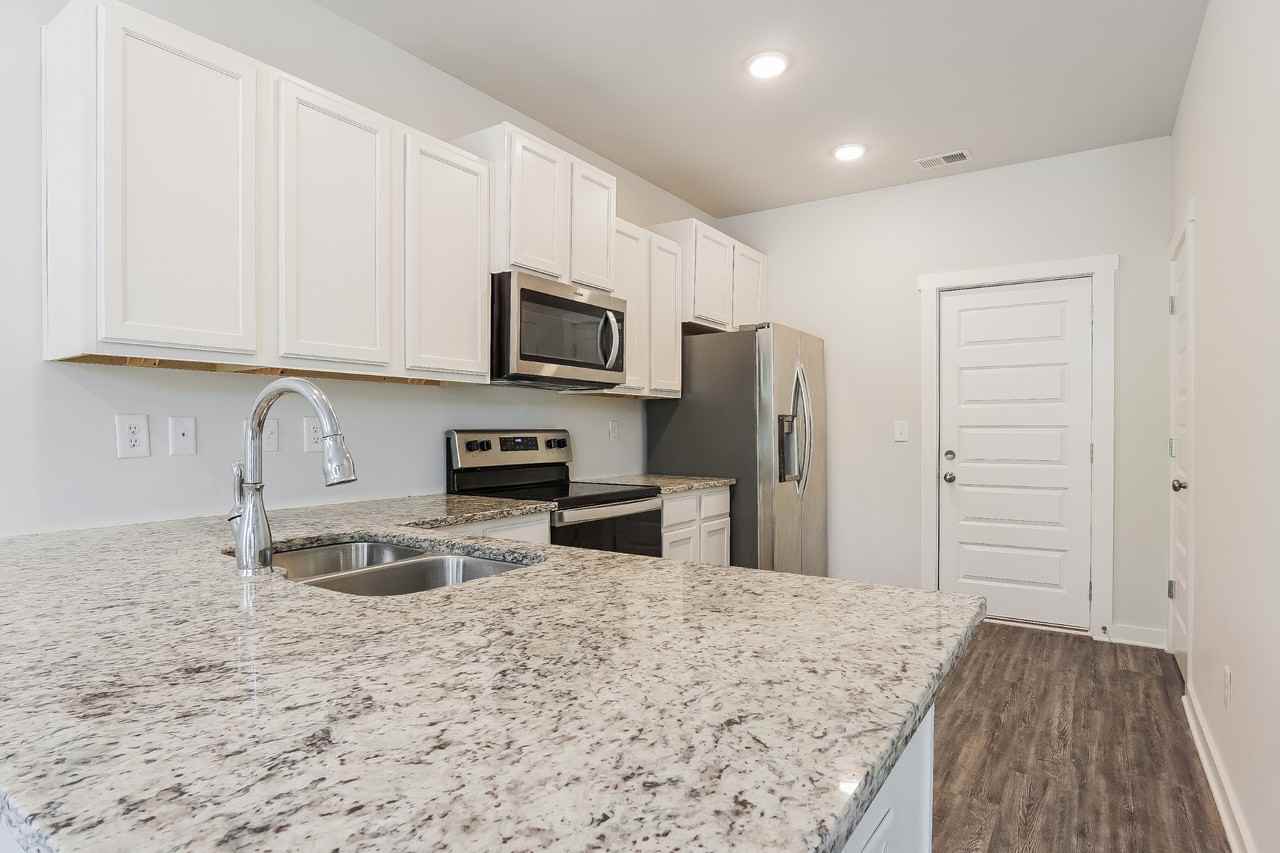 5500 Cathwick Trce - Photo 6 of 20