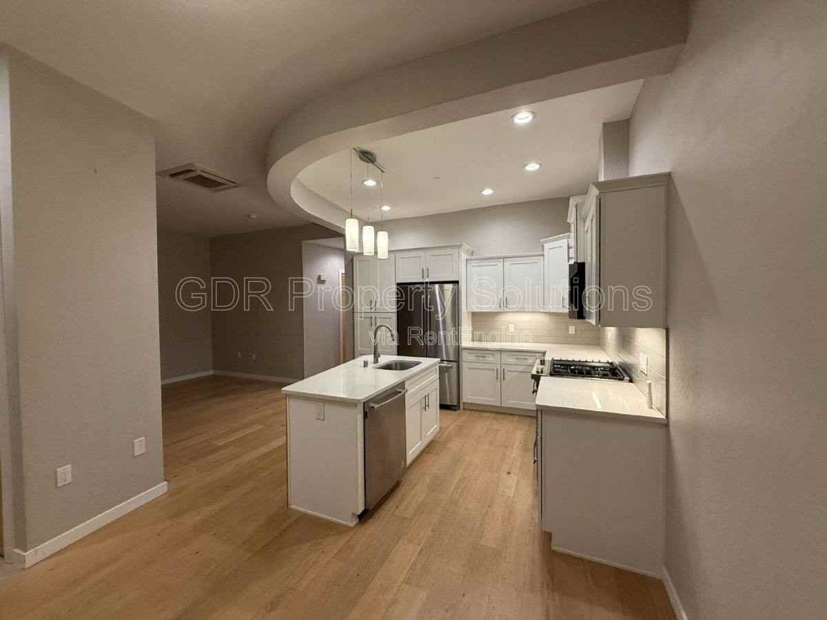 3600 Central Ave Se - Photo 2 of 10