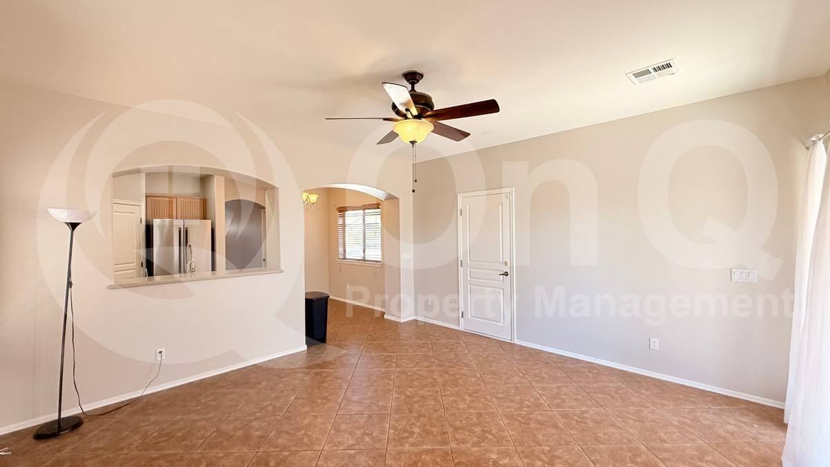 6617 W Shaw Butte Dr - Photo 2 of 10