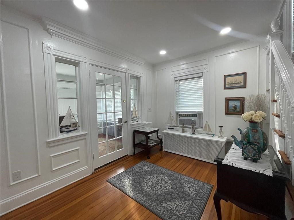 1362 Narragansett Blvd - Photo 4 of 32