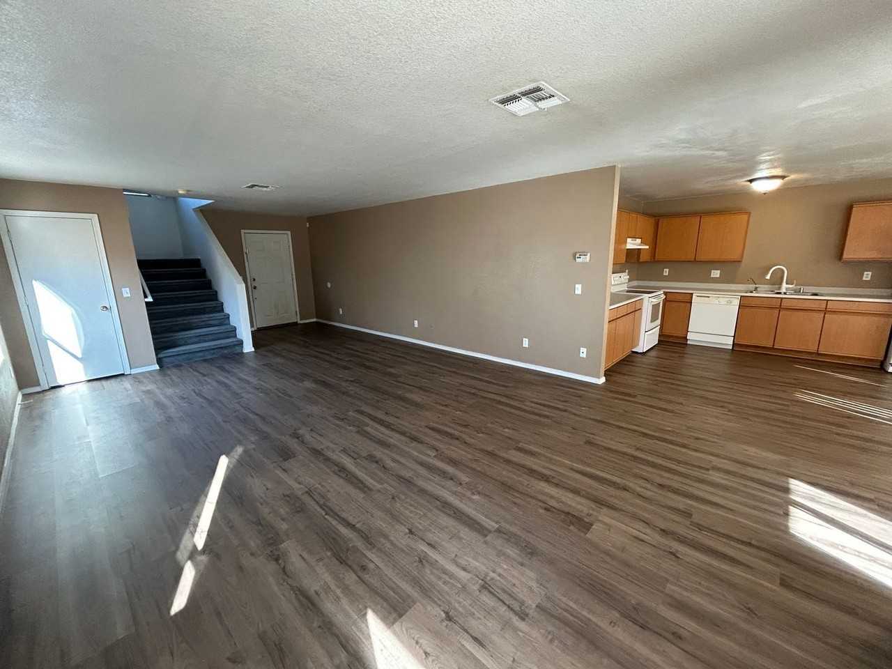 12329 N Pablo St - Photo 6 of 22