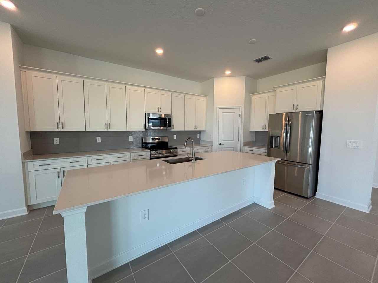 5996 Shavasana Rd - Photo 4 of 26