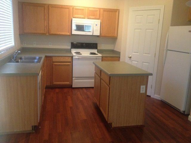 1222 S 119th Ln - Photo 4 of 17