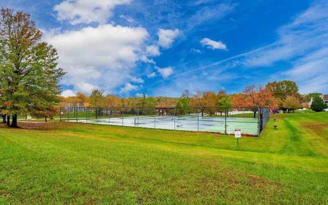 7734 Chatfield Lane - Photo 6 of 58