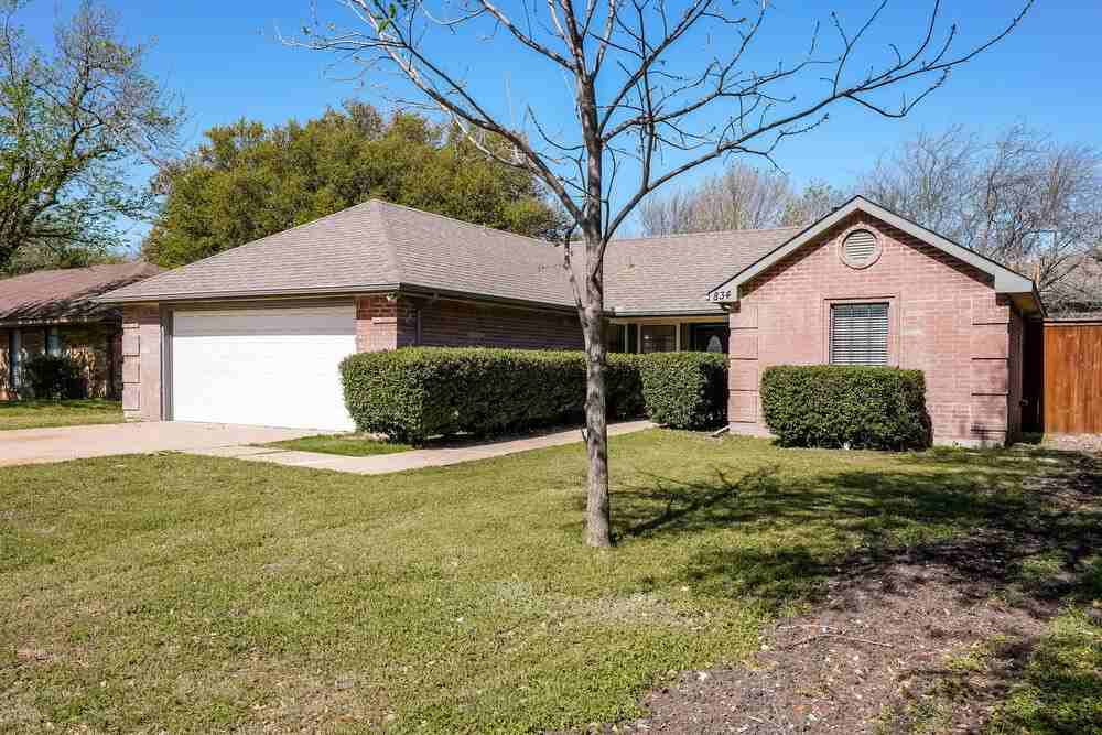 834 Green Pastures Dr - Photo 3 of 16