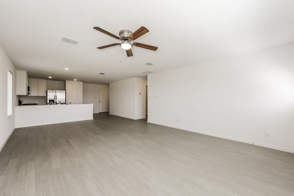 1281 Wedgeleaf Ln - Photo 3 of 16