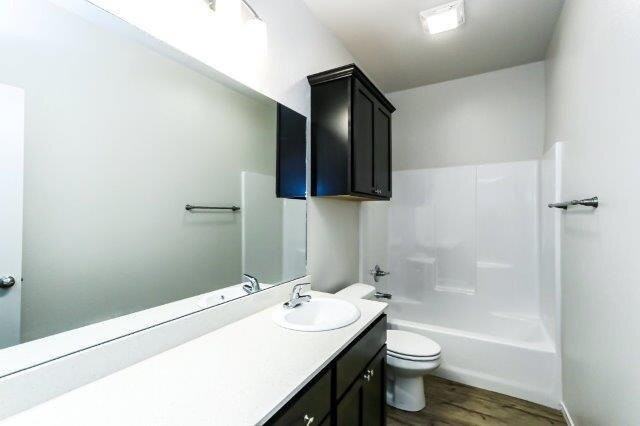 11810 Evanston Ave - Photo 5 of 18