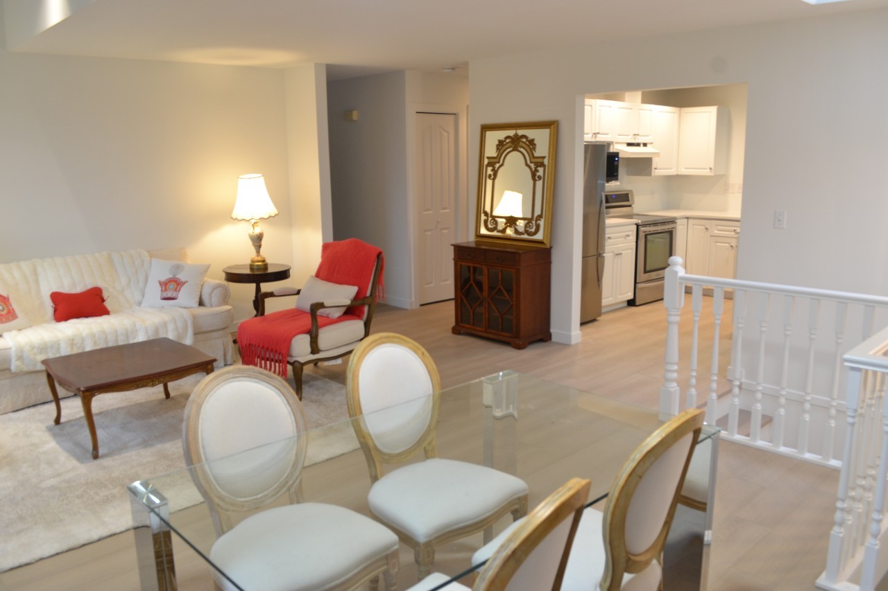 1259 Erskine Street - Photo 5 of 25