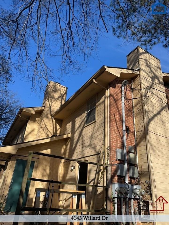 4143 Willard Dr - Photo 4 of 20