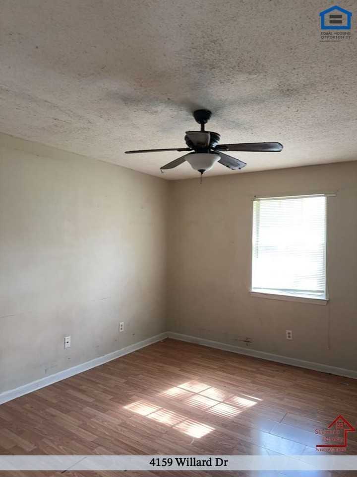 4159 Willard Dr - Photo 3 of 11