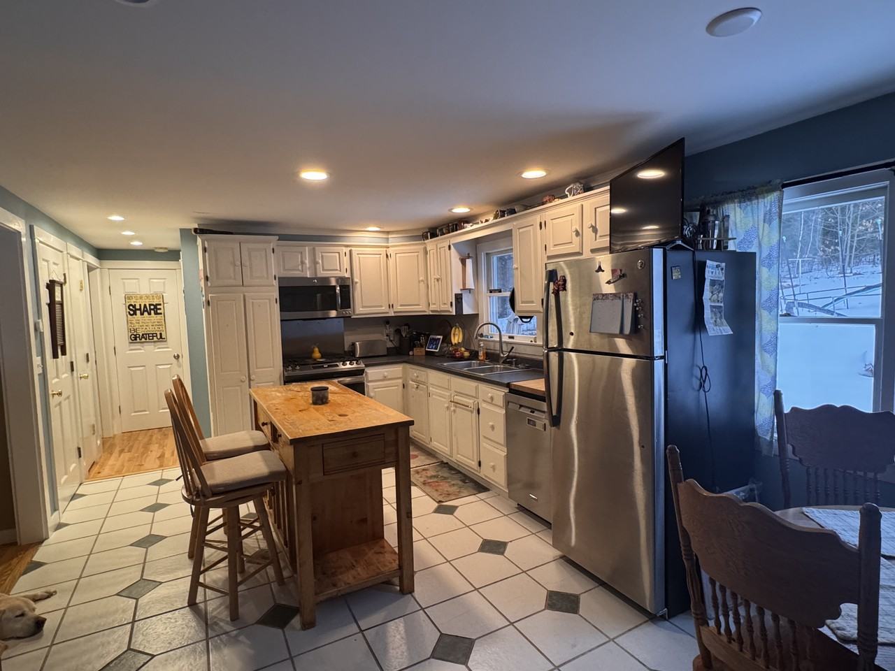 2000 Bristol Rd #NA - Photo 3 of 13