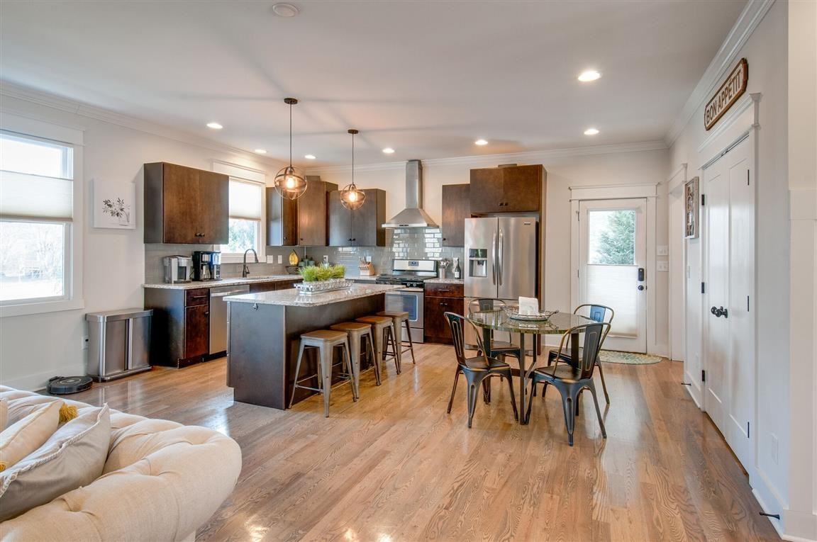 1109 Roberta St #NA - Photo 4 of 24