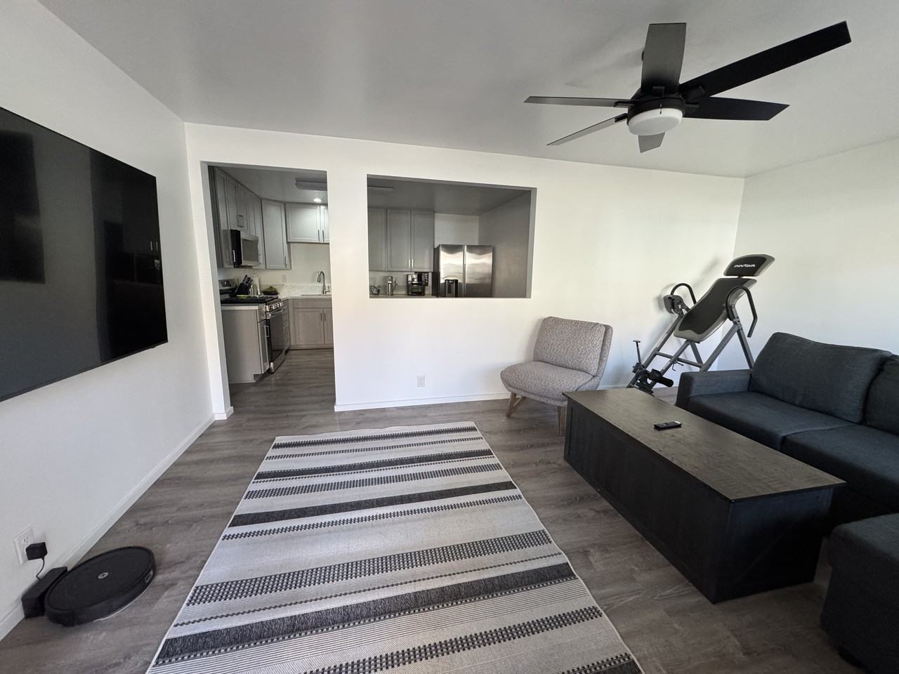 619 Huntridge Dr #NA - Photo 4 of 15