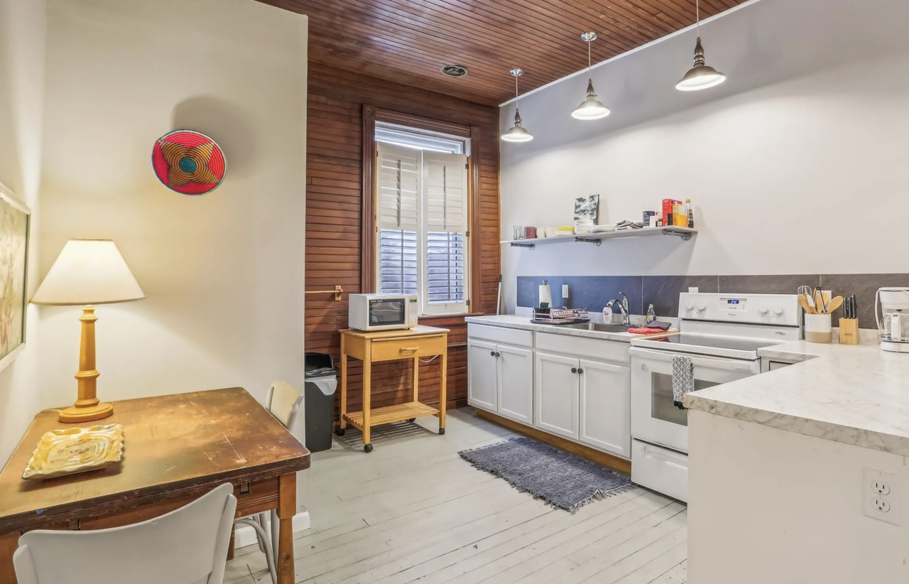 437 William Ave #3 - Photo 4 of 7