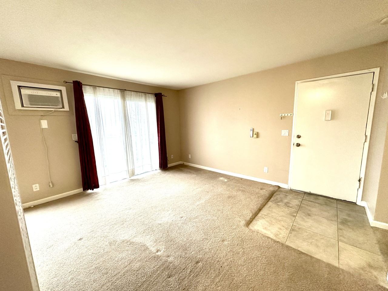 945 Bancroft Rd #217 - Photo 3 of 18