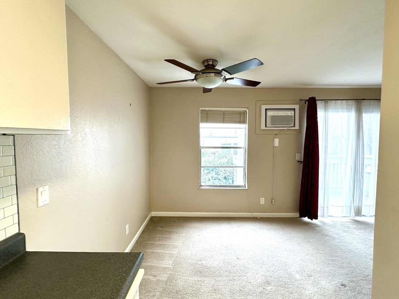 945 Bancroft Rd #217 - Photo 7 of 18