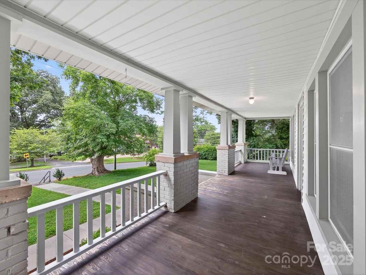 808 W Union St #NA - Photo 4 of 20