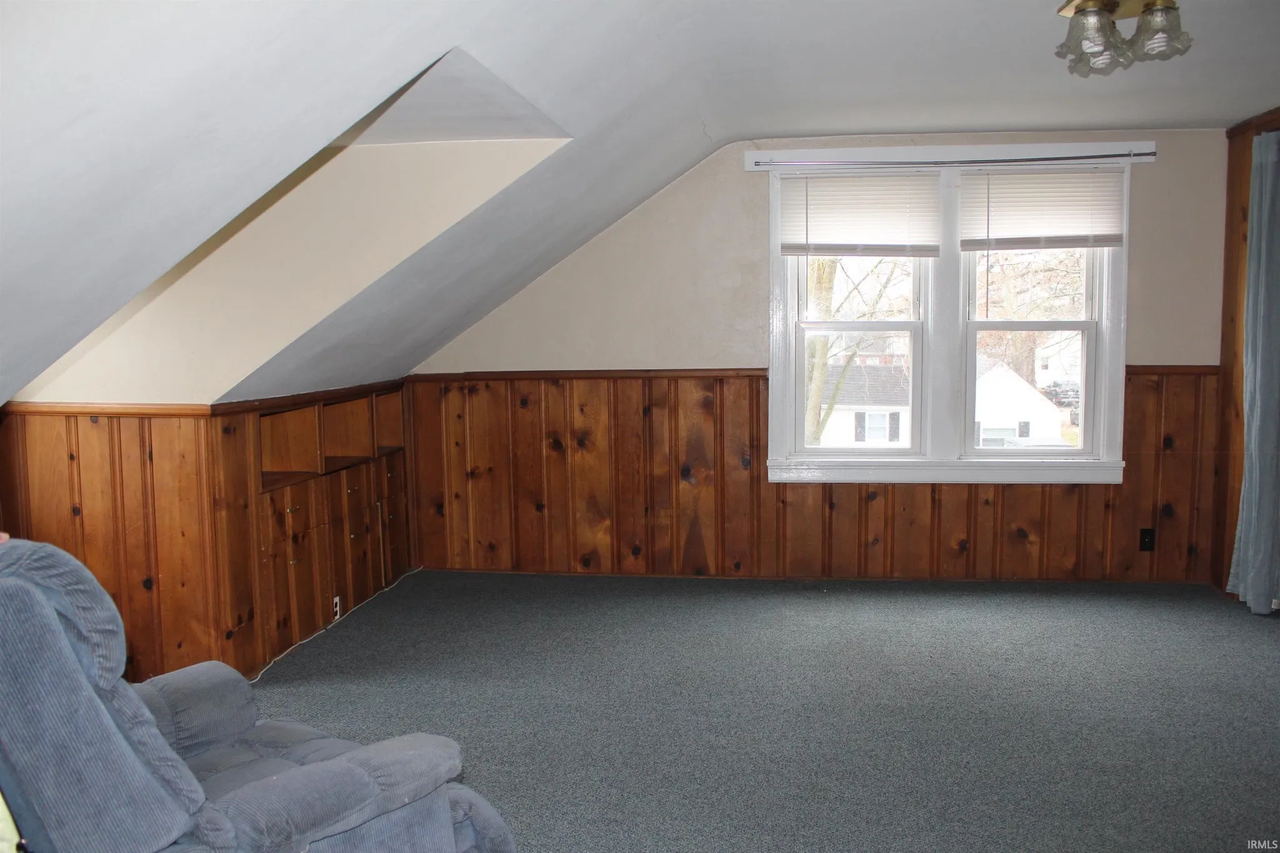 1000 W Rex St #1000 - Photo 2 of 7