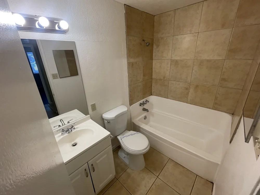 5952 W Coronado Rd #NA - Photo 3 of 7