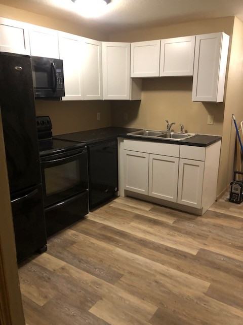 226 W 33rd St #3 - Photo 2 of 11