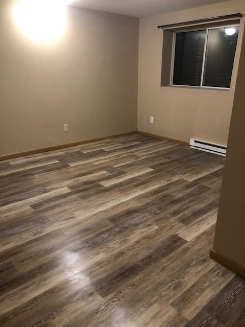 226 W 33rd St #3 - Photo 4 of 11