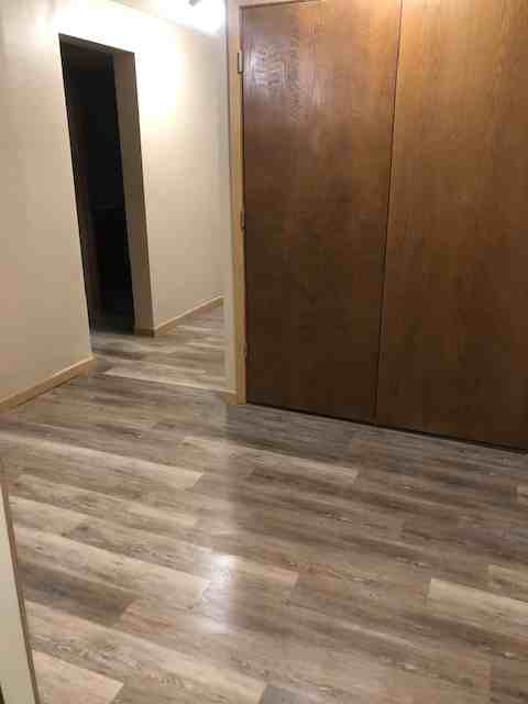 226 W 33rd St #3 - Photo 5 of 11