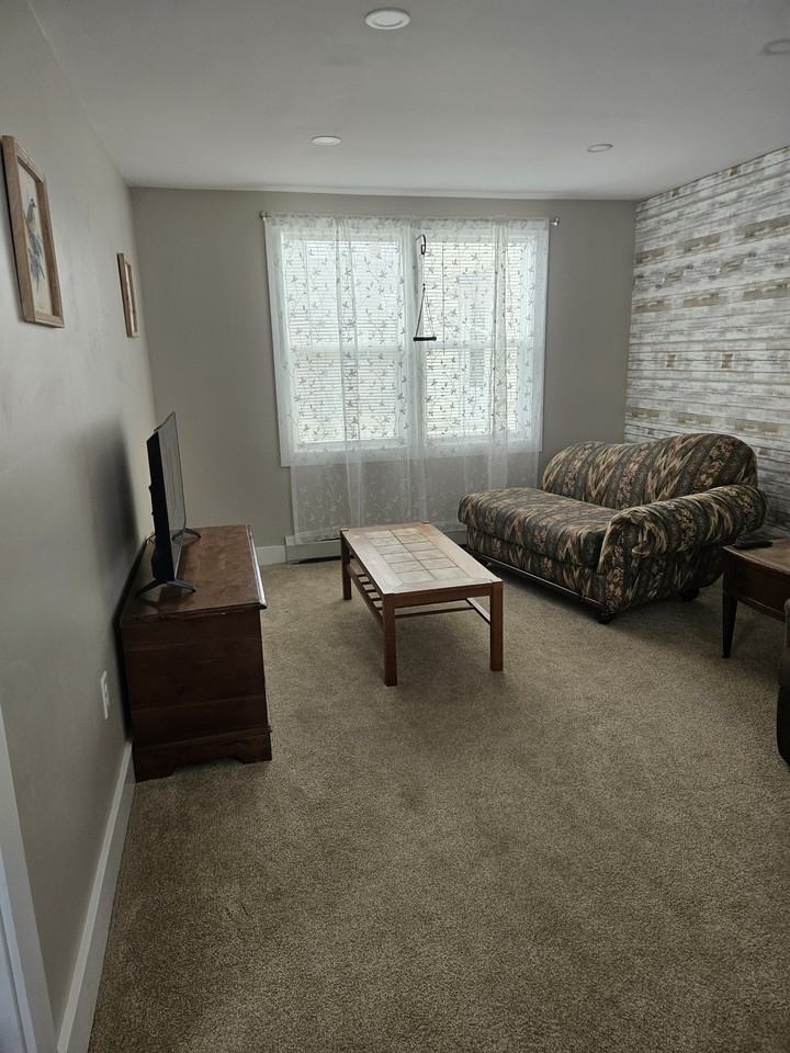 1 Carpenter St - Photo 3 of 9