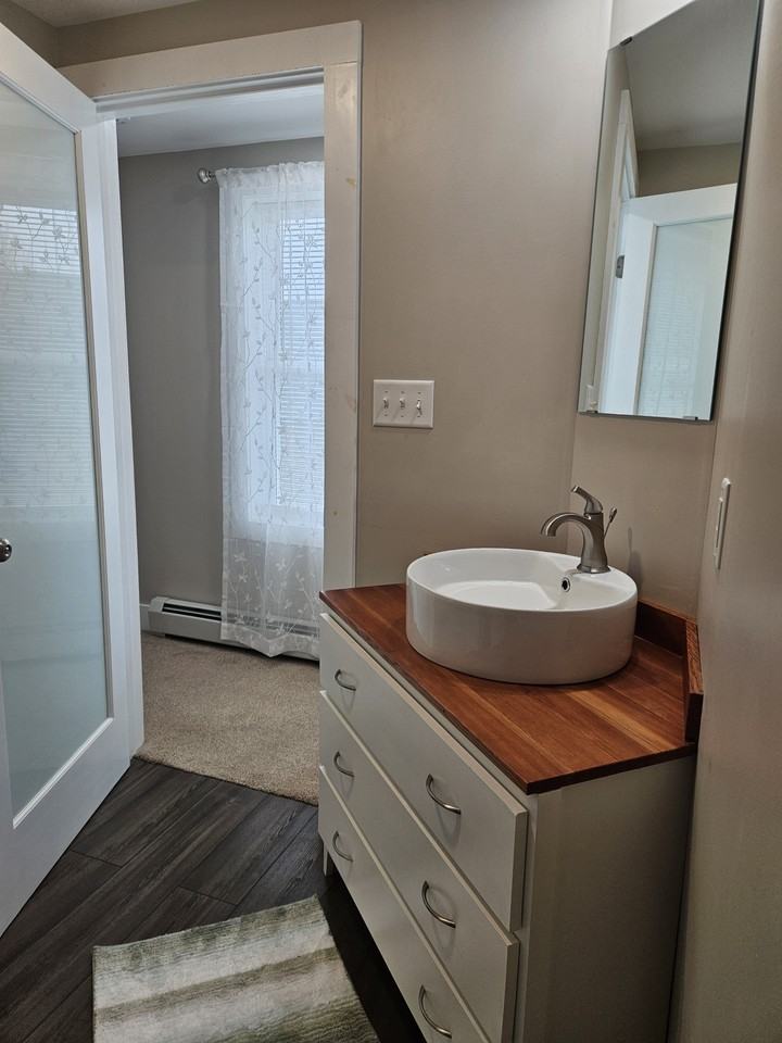 1 Carpenter St - Photo 7 of 9