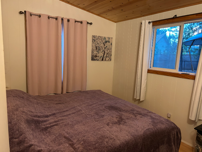 715 Chipmunk Ln - Photo 7 of 13