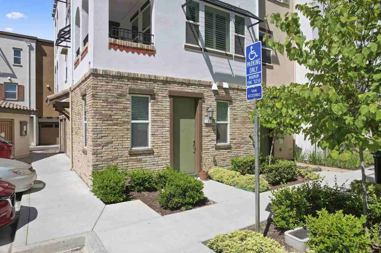 2736 Cannara Ln #1STUDIO - Photo 3 of 11