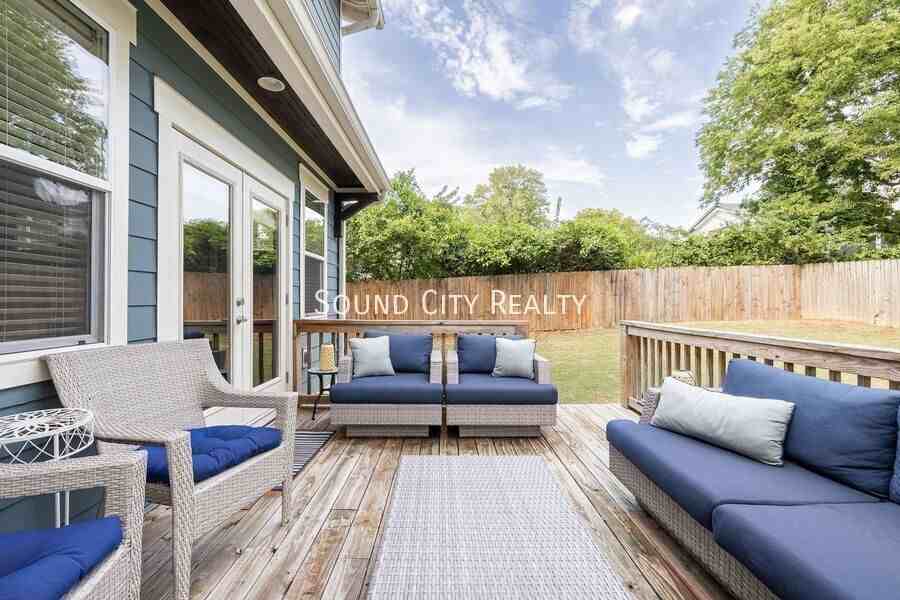 606B Eastboro Dr - Photo 7 of 50