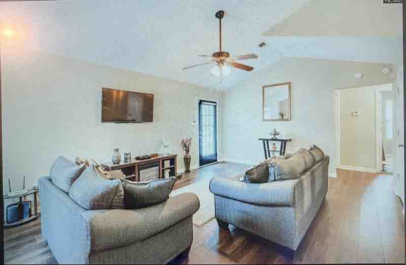 120 Whixley Ln - Photo 2 of 7