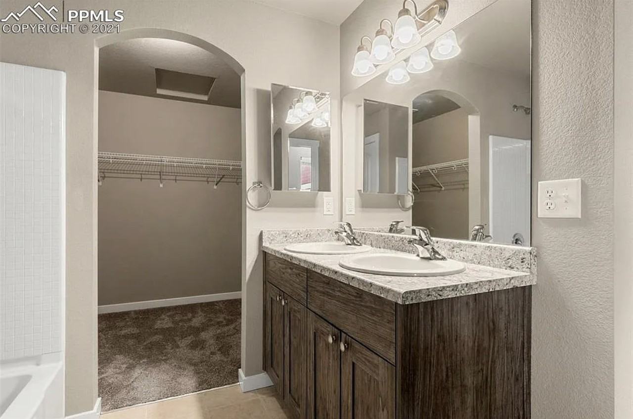 4679 Pleasant Port Vw #NA - Photo 5 of 26