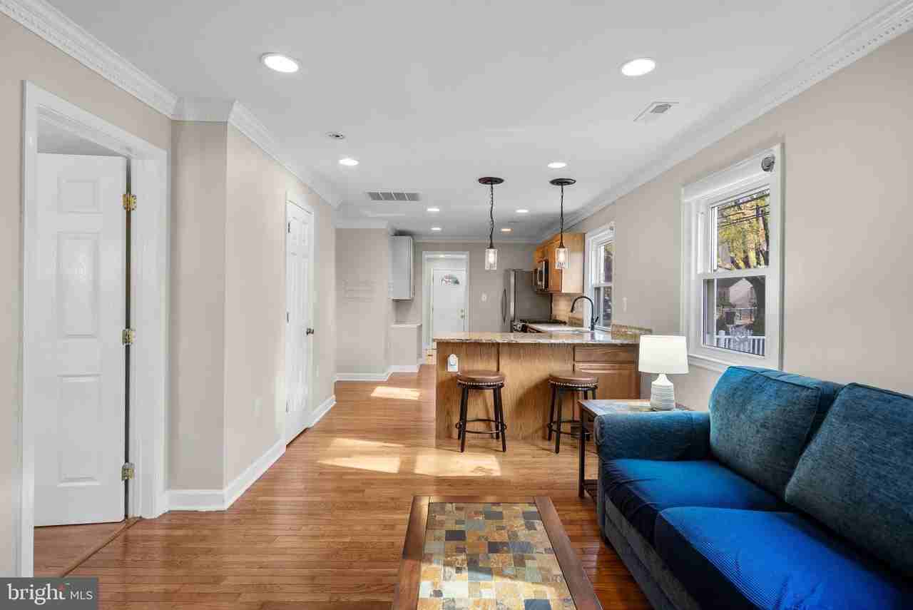 5701 31st Ave - Photo 3 of 20