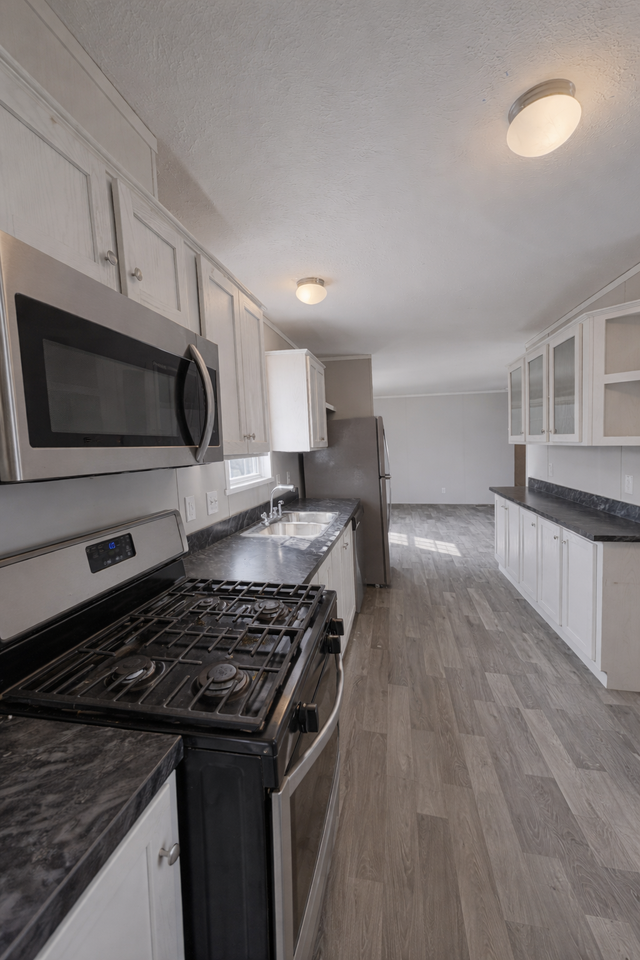 248 Laurel Leah - Photo 2 of 5