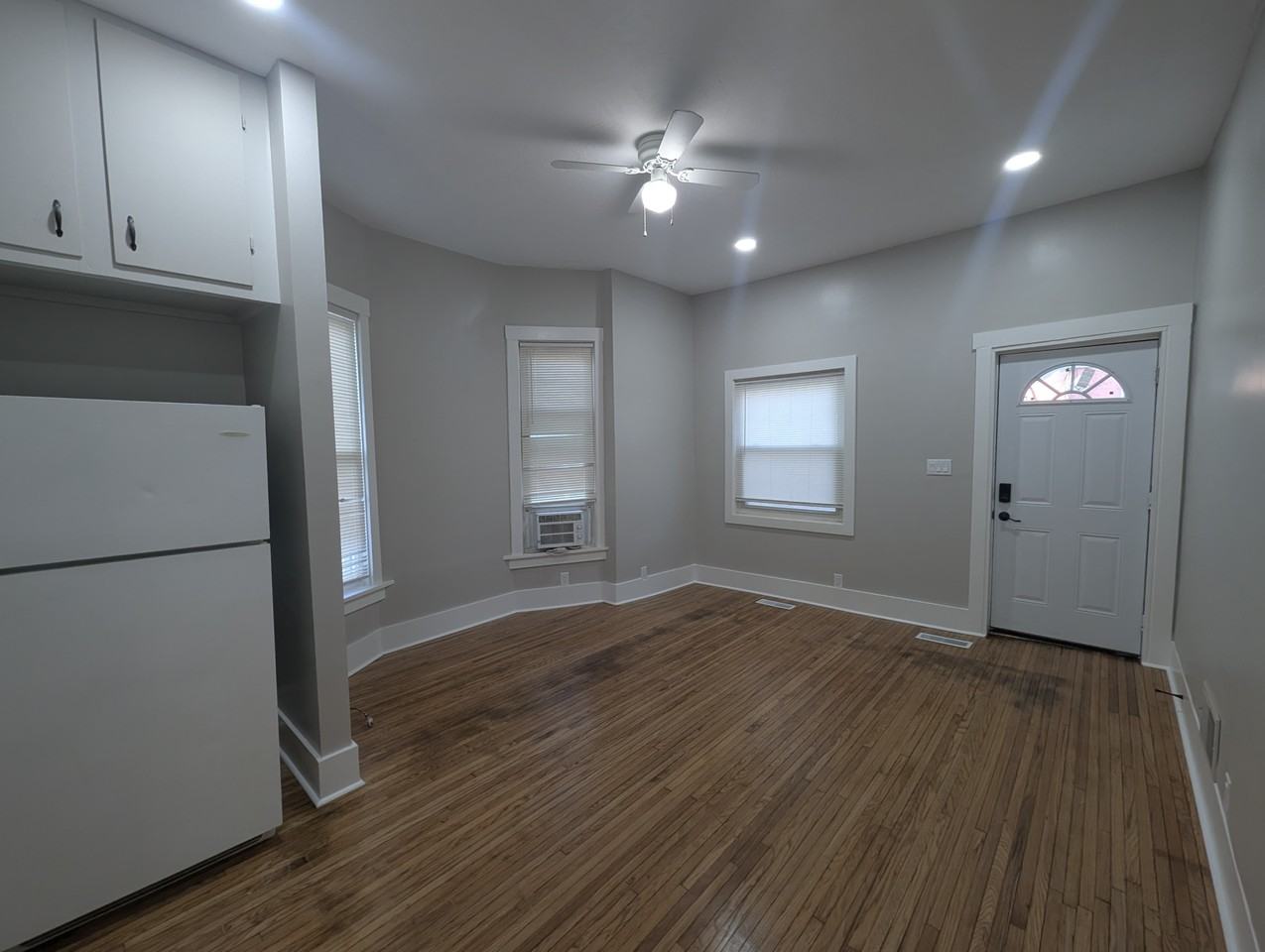 2511 S St #2511 - Photo 6 of 16
