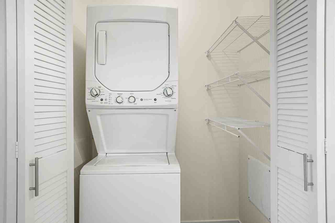 3788 N Halsted St - Photo 7 of 14