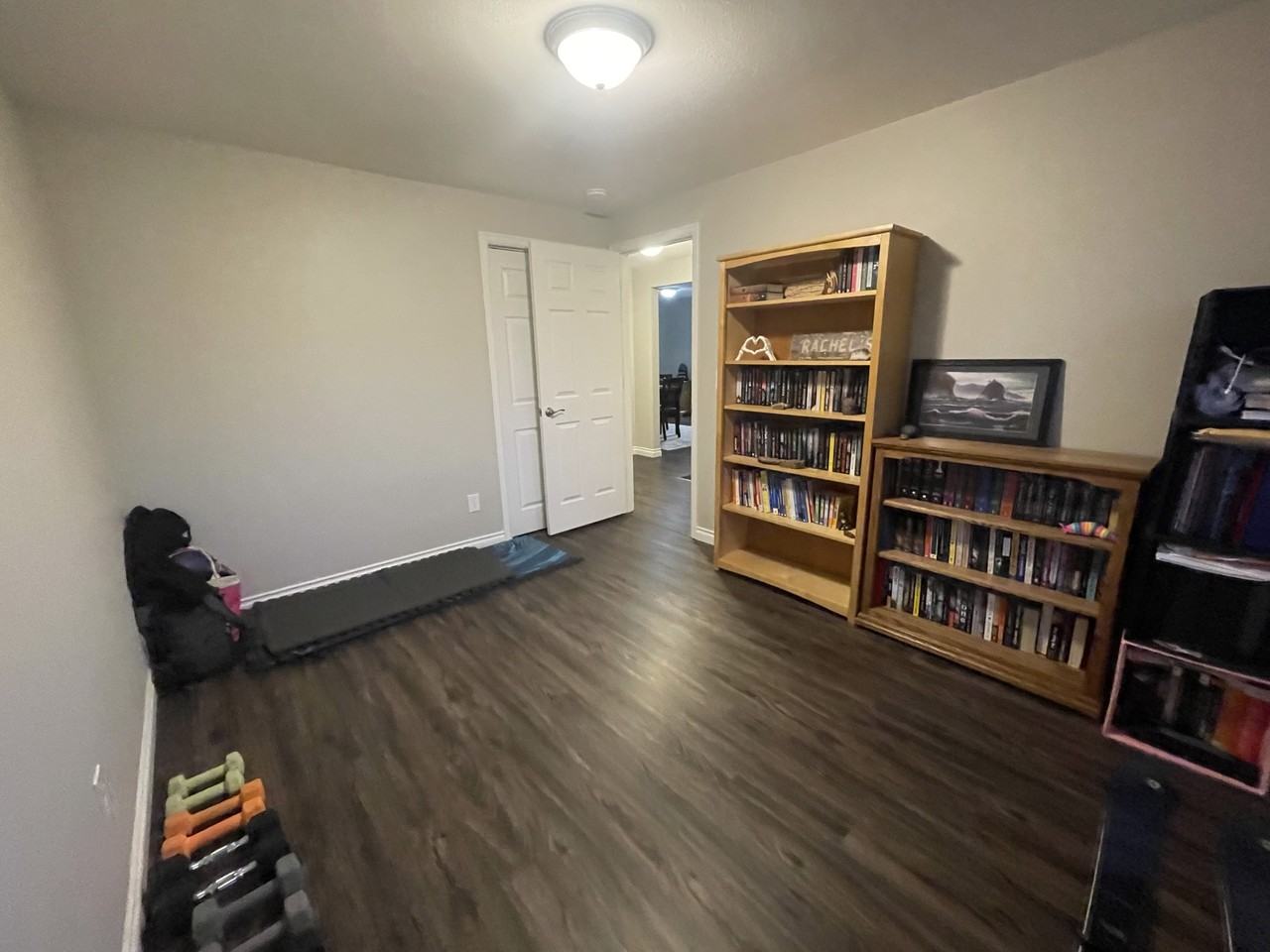 20422 E Wellesley Ave - Photo 7 of 10