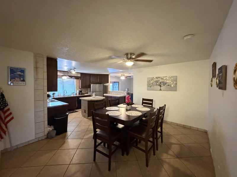 8119 W Glenrosa Ave - Photo 4 of 10